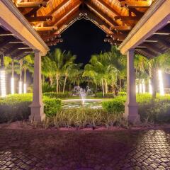Отель Maradiva Villas Resort and Spa фото 7