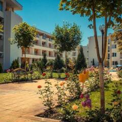 Отель Holiday Fort Golf Club Болгария, Солнечный берег - отзывы, цены и фото номеров - забронировать отель Holiday Fort Golf Club онлайн
