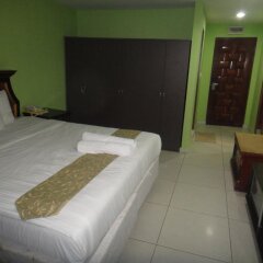 Hotel Al Jafs сейф в номере