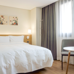 Innostay Hotel комната для гостей
