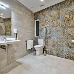 Отель The Suites - Piazza Kirkop Мальта, Киркоп - отзывы, цены и фото номеров - забронировать отель The Suites - Piazza Kirkop онлайн ванная фото 2