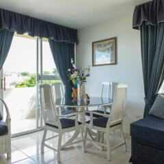 Отель Dolphin Beach Suite комната для гостей фото 2
