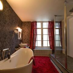 Отель B&B Next Door ванная