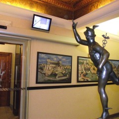 Hotel Elide фитнесс-зал