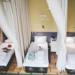 Отель Hostel Jamaika Литва, Вильнюс - отзывы, цены и фото номеров - забронировать отель Hostel Jamaika онлайн ванная фото 2