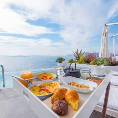 Отель Santorini Secret Suites & Spa бассейн