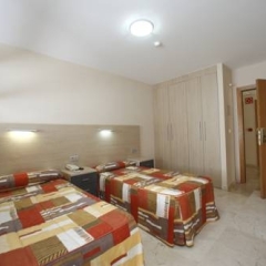Отель Rialta Apartahotel Испания, Кульередо - отзывы, цены и фото номеров - забронировать отель Rialta Apartahotel онлайн комната для гостей фото 3