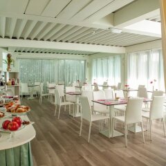 Hotel Aristeo Римини помещение для мероприятий фото 2