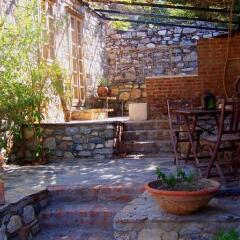 Serenity Cottage Турция, Сельчук - отзывы, цены и фото номеров - забронировать отель Serenity Cottage онлайн