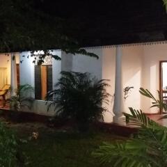 Отель Nooit Gedacht Holiday Resort Унаватуна
