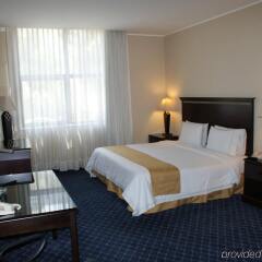Отель Holiday Inn Express Santa Fe Мехико комната для гостей фото 3