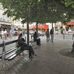 Отель Carladez Cambronne городской автобус