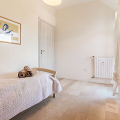 Отель Alessia's Flat Naviglio Grande 4 Италия, Милан - отзывы, цены и фото номеров - забронировать отель Alessia's Flat Naviglio Grande 4 онлайн детские мероприятия
