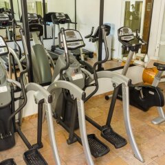 Отель Quality Inn Mazatlan фитнесс-зал фото 2