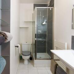 Отель BP Apartments - Great Batignolles Франция, Париж - отзывы, цены и фото номеров - забронировать отель BP Apartments - Great Batignolles онлайн ванная