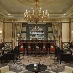 Shangri-La Hotel Paris Париж гостиничный бар