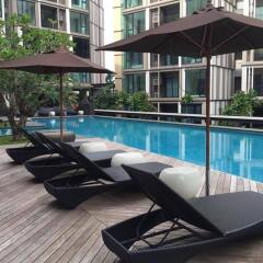 Отель Arthouse Uptown Phuket Таиланд, Пхукет - отзывы, цены и фото номеров - забронировать отель Arthouse Uptown Phuket онлайн фитнесс-зал