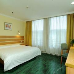 Отель Home Inn Китай, Сямынь - отзывы, цены и фото номеров - забронировать отель Home Inn онлайн комната для гостей фото 3