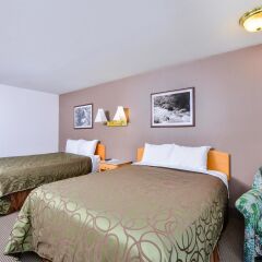Отель Canadas Best Value Inn Valemount комната для гостей фото 2