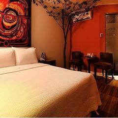 Rodeo Hotel сейф в номере