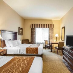 Отель Comfort Inn And Suites McMinnville комната для гостей фото 4
