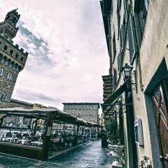 Отель La Casa del Garbo - Luxury Rooms & Suite Италия, Флоренция - отзывы, цены и фото номеров - забронировать отель La Casa del Garbo - Luxury Rooms & Suite онлайн городской автобус