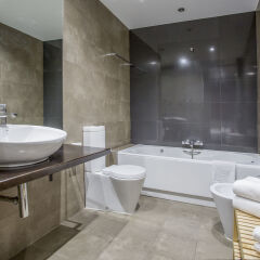 Отель Gran Via Suites ванная