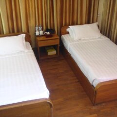 Отель Ya Htike Hotel Мьянма, Лашио - отзывы, цены и фото номеров - забронировать отель Ya Htike Hotel онлайн комната для гостей фото 5