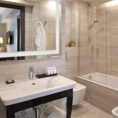 Отель Starhotels Michelangelo ванная