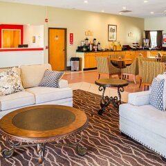 Отель Econo Lodge Inn & Suites Hardeeville I-95 Хардивилль интерьер отеля фото 3