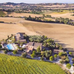 Отель Agriturismo Raggioverde Италия, Реканати - отзывы, цены и фото номеров - забронировать отель Agriturismo Raggioverde онлайн спортивное сооружение