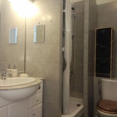 Отель Nice Center Room ванная
