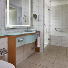Отель Hilton Cologne ванная фото 3