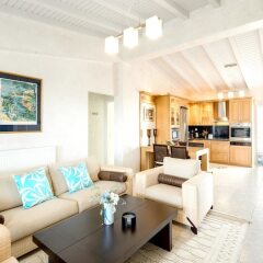 Отель House With 2 Bedrooms in Neos Marmaras, With Wonderful sea View, Enclo комната для гостей фото 5