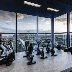 Отель Novotel Paris Coeur d'Orly Airport фитнесс-зал фото 2