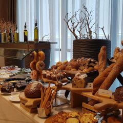 Отель Courtyard by Marriott Al Barsha, Dubai питание фото 3