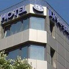 Hotel Divesta бассейн