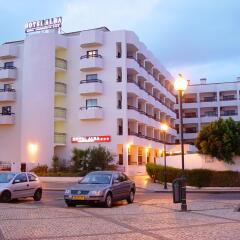 Hotel Alba парковка