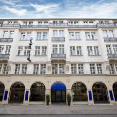 Select Hotel Berlin Checkpoint Charlie балкон