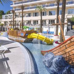 Hotel Serhs Oasis Park бассейн