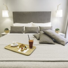 Отель Colonna Luxury Suites в номере фото 2