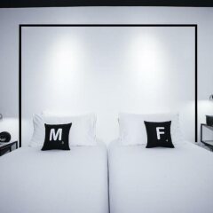 Blu Monkey Hub and Hotel Phuket Пхукет комната для гостей фото 3