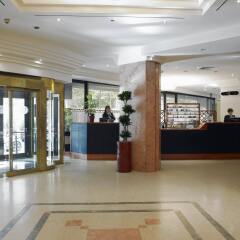 Отель NH Torino Centro интерьер отеля