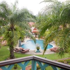Отель The Pe La Resort, Phuket 4* Люкс с различными типами кроватей фото 2