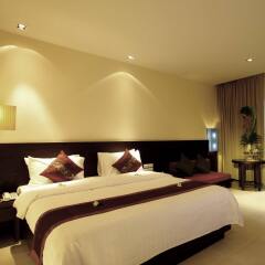 Отель APSARA Beachfront Resort and Villa комната для гостей