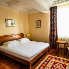 Soluxe Кыргызстан, Бишкек - отзывы, цены и фото номеров - забронировать отель Soluxe онлайн комната для гостей фото 3