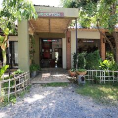 Отель Coco Lanta Resort Ланта
