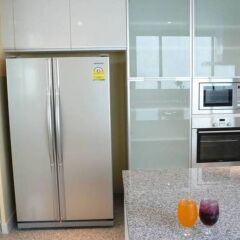 Отель Seven Place Executive Residences Бангкок в номере фото 2