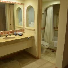 Отель Grand Park Royal Luxury Resort Cancun Caribe ванная фото 5
