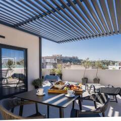Отель Urban Nest - Suites & Apartments Греция, Афины - отзывы, цены и фото номеров - забронировать отель Urban Nest - Suites & Apartments онлайн балкон
